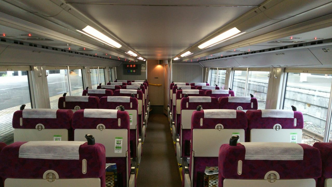 Jr東日本の2階建てグリーン車 鮮魚特急 ボックス席