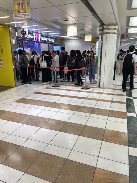 ３１何？？（店長）【大阪梅田ゲイ,女装マッサージ売り専ルート６６BOY日記】