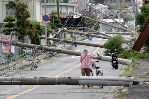 恐怖！台風１１号ヤバ過ぎ（店長）【大阪梅田ゲイ,女装マッサージ売り専ルート６６BOY日記】