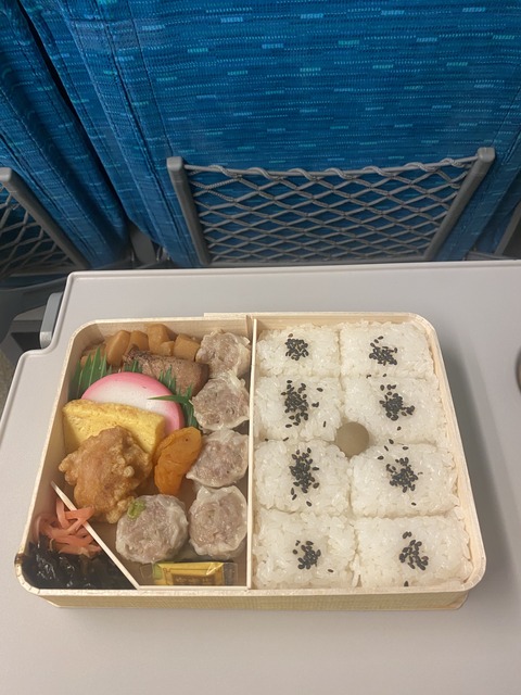 一人旅⭐️りゅう⭐️【大阪梅田ゲイ,女装マッサージ売り専ルート６６BOY日記】