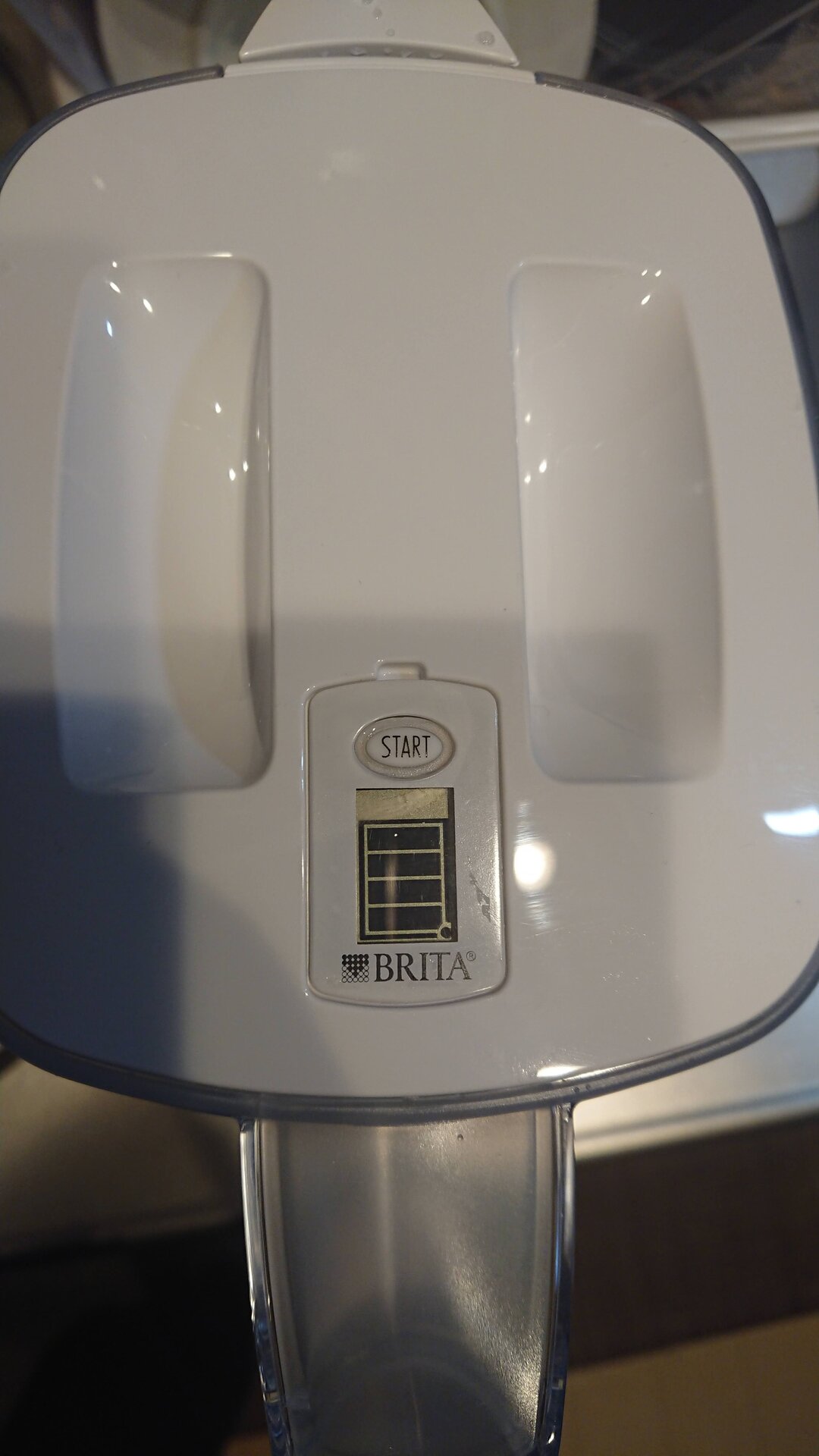 Brita ブリタ の浄水器で重たい水のペットボトルから解放される 冴えないseの日常 Brita ブリタ の浄水器で重たい水のペットボトルから解放される 冴えないseの日常
