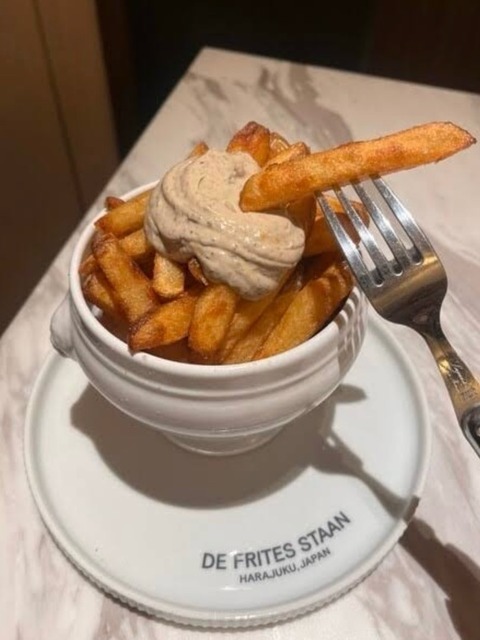  French fry specialty shop has opened DE FRITES STAAN