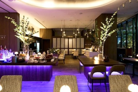 Outcalls to THE GALA Hotel Umeda
