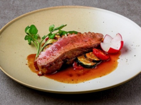 topped with Kyoto duck ragu Grilled Kyoto Duck Loin (2,750 yen)