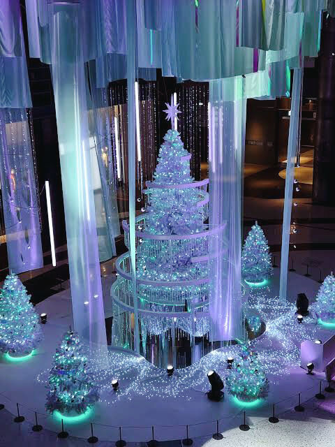 The main Christmas tree Grand Front Osaka's Christmas event