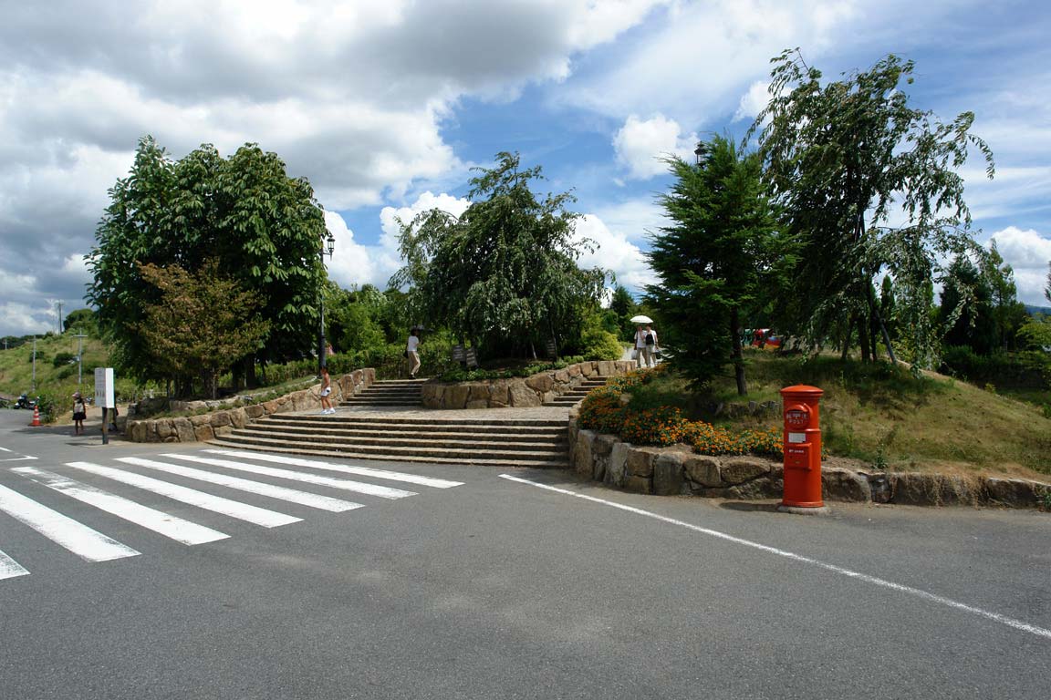 大阪を歩こう 赤丸ポスト