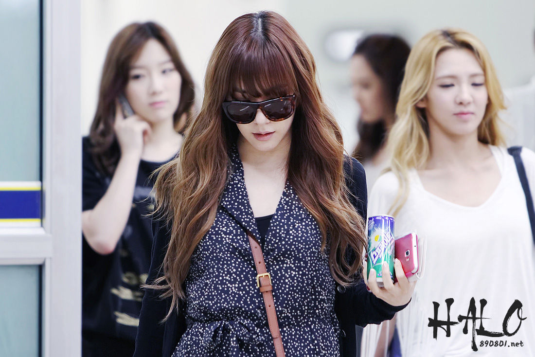 少女時代 ティファニー 空港写真 オサレ女子写真
