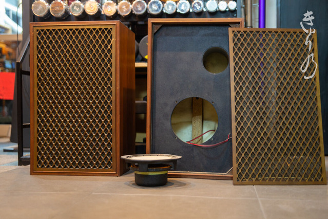 【極美品】サンスイ JBL SP-LE8T 新品エッジ交換済 音出し確認済 極美品】サンスイ JBL SP-LE8T 新品エッジ交換済 音出し確認済