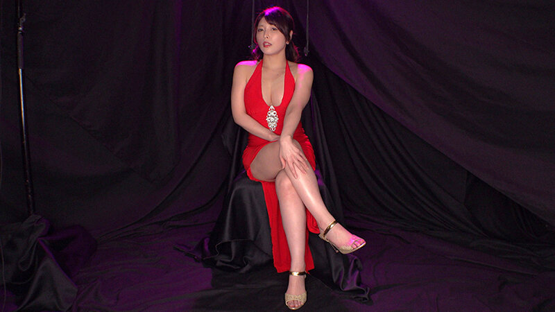 新村あかりのリアル射精管理エロ画像