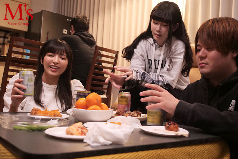 根尾あかりに何度もM男攻め種付けプレスされるエロ動画