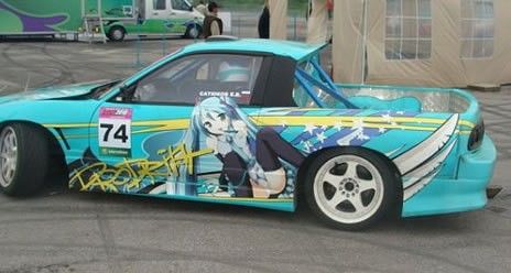 ロシアでトップのドリフトレーサーは 初音ミク の痛車に乗っている おそロシアニュース速報 ロシアでトップのドリフトレーサーは 初音ミク の痛車に乗っている おそロシアニュース速報
