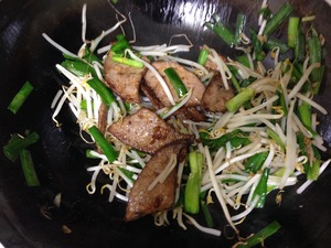 レバニラの調理、その９
