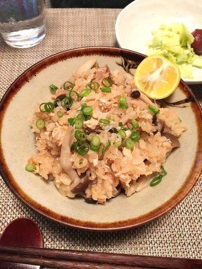 鮭の炊き込みご飯