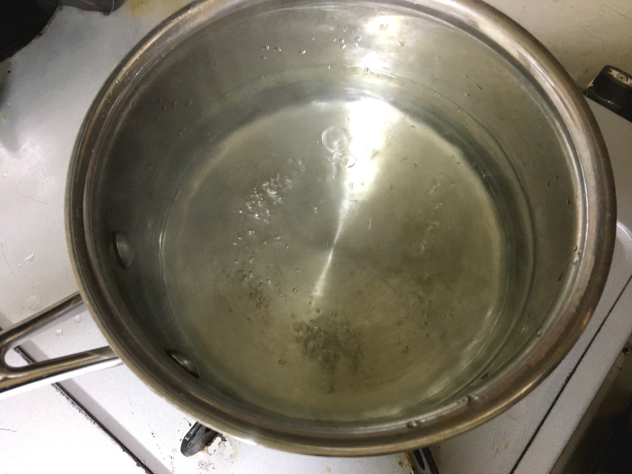 テキトーレシピ ほったらかし茹で鶏 味は最高 料理のコツコツコツ テキトーレシピ ほったらかし茹で鶏 味は最高 料理のコツコツコツ
