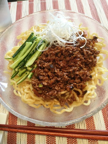 ジャージャー麵