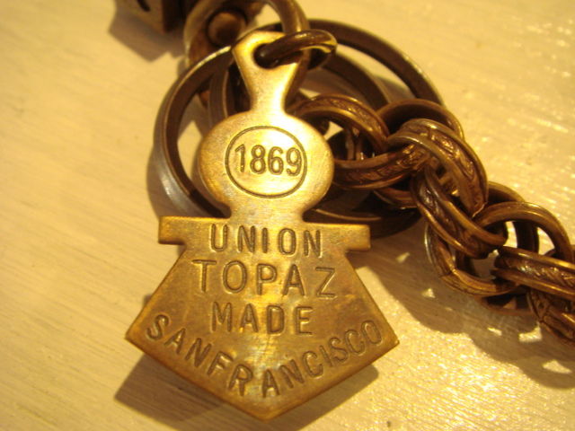 New！ TOPAZ ”Wallet Chain” BRASS 1型 : OLD STAND