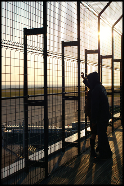 LOVERS   airport