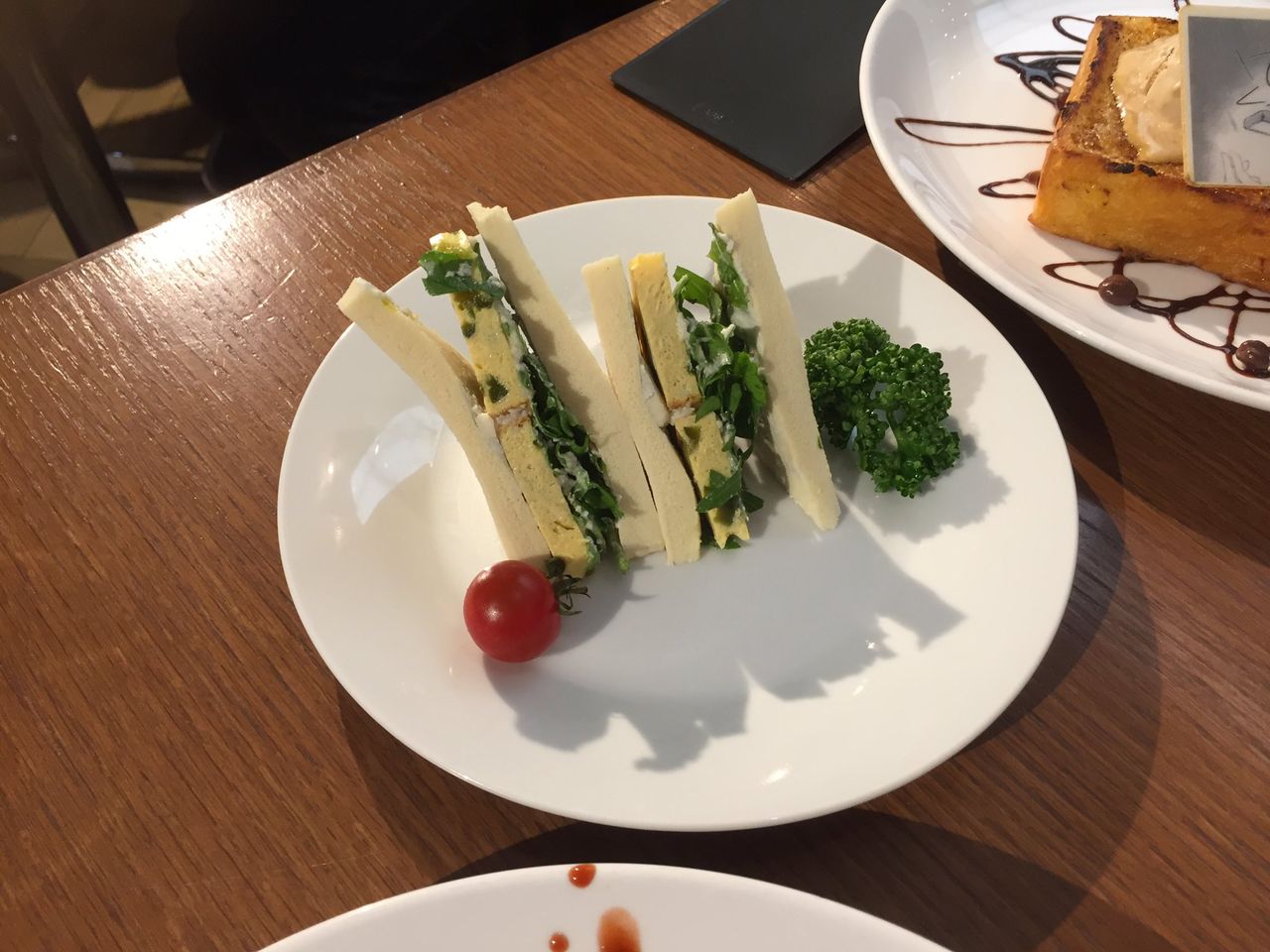 ほんまに不味いんかーい 東京喰種カフェの卵サンドがヤバい オタ活 女子