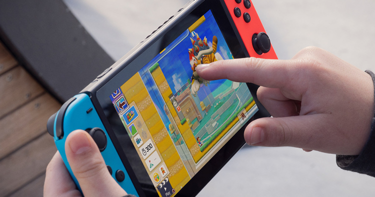 Switchって、コントローラーの収納について全く考えてないのが惜しいよなぁ