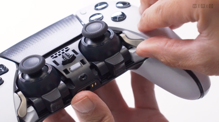 最近ゲームのコントローラー高すぎん？8000～9000円ってミスってるだろこれ！！！！