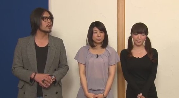 2013y12m03d_184131257