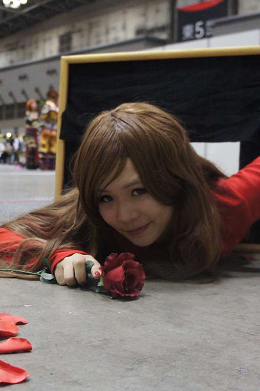 DSC013884630856