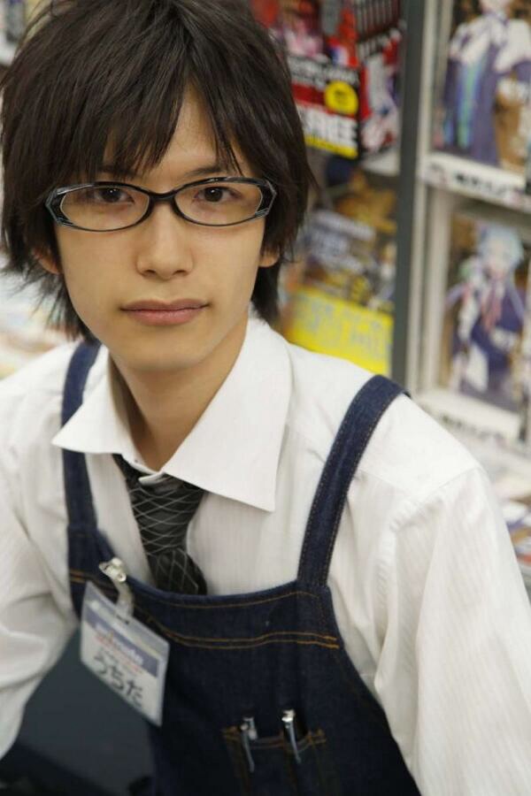 オタクがばなんす 話題 内田裕也さんがアニメイトのアルバイト店員になり 客40人以上から告白される事態にｗ