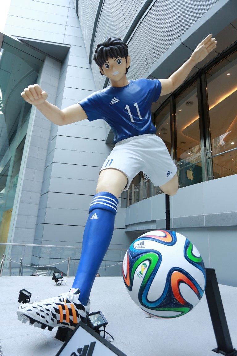 漫画 香港にキャプテン翼の巨大な像が出現wwwwwwwwwww ヲタニュー速報 漫画 香港にキャプテン翼の巨大な像が出現wwwwwwwwwww ヲタニュー速報