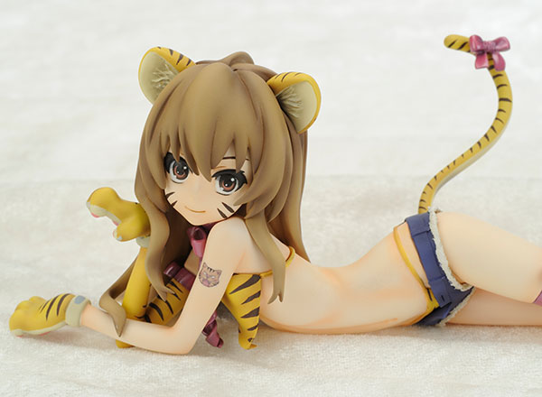 FIG-MOE-2512_05