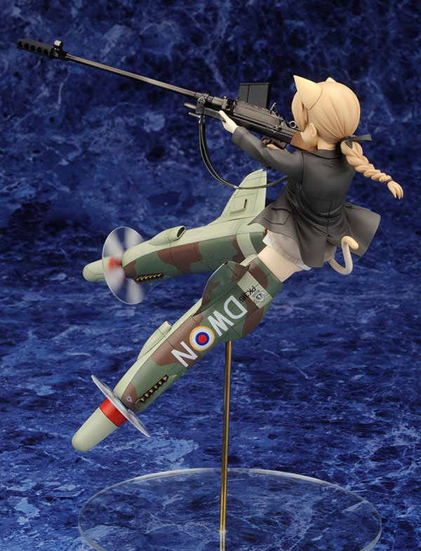 FIGURE-003897_07