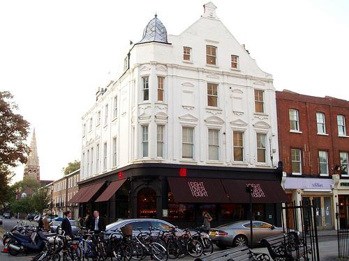 4196466547_fd7022bd3f[1]