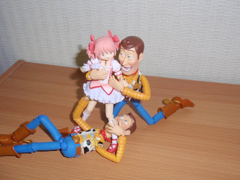 まどか マギカ まどかが早速ウッディの餌食に Figmaまどか 遊んでみたまとめ 萌えオタニュース速報 まどか マギカ まどかが早速ウッディの餌食に Figmaまどか 遊んでみたまとめ 萌えオタニュース速報