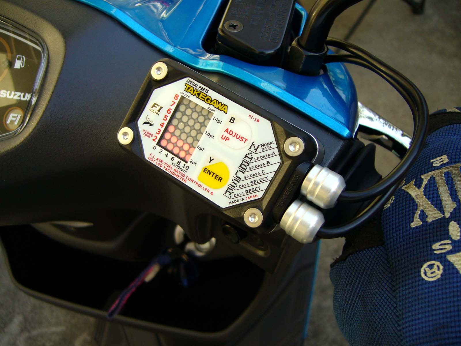 アドレスV125 FI インジェクション コントローラー マフラー CF46A