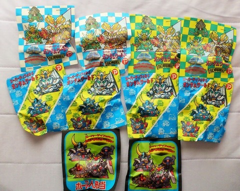 三十路オタクの世界 アマダ 丸越 Sdガンダム ガン消し ポーズ人形 紙袋入り 三十路オタクの世界 アマダ 丸越 Sdガンダム ガン消し ポーズ人形 紙袋入り