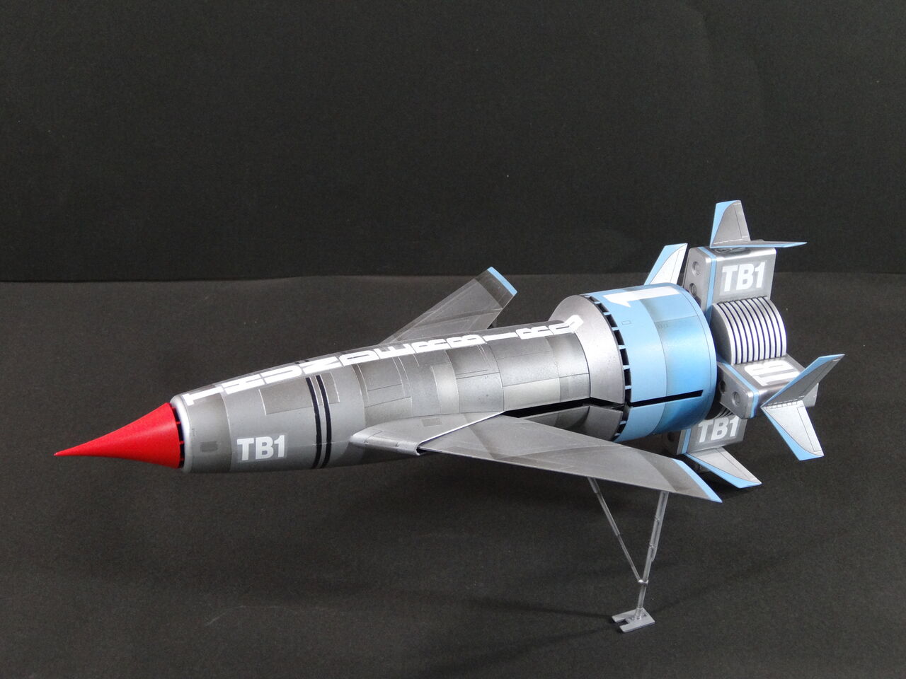 サンダーバード1号 1／144モデル（着陸形態）製作記 : ミドリ科学