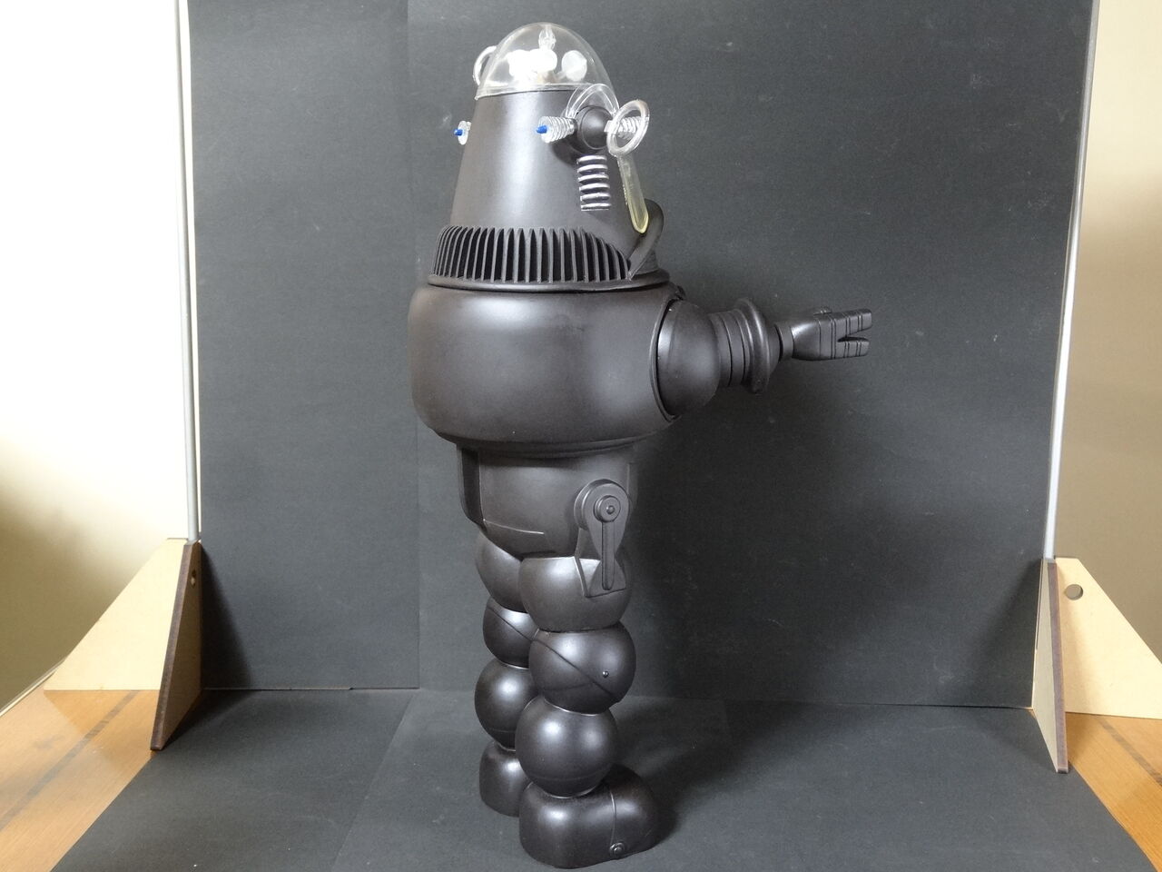 ロビー・ザ・ロボット~禁断の惑星~ 40cmモデル製作記 ロビー・ザ・ロボット~禁断の惑星~ 40cmモデル製作記