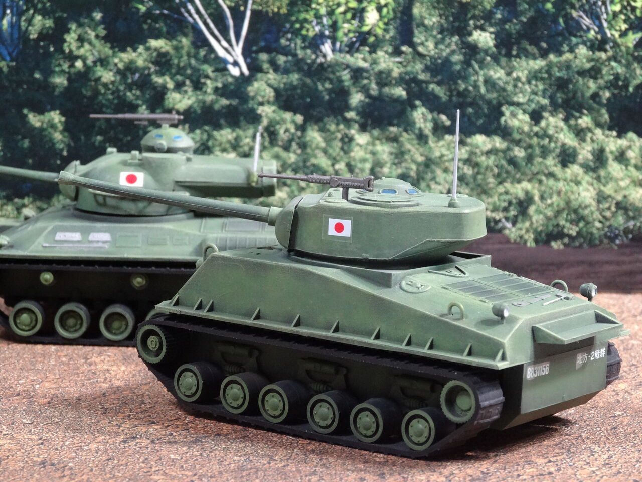 東宝自衛隊61式戦車＆M4シャーマン 1／50モデル製作記 : ミドリ