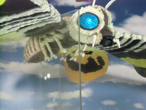 モスラ成虫1964~モスラ対ゴジラ~ 1/144ジオラマ製作 モスラ成虫1964~モスラ対ゴジラ~ 1/144ジオラマ製作