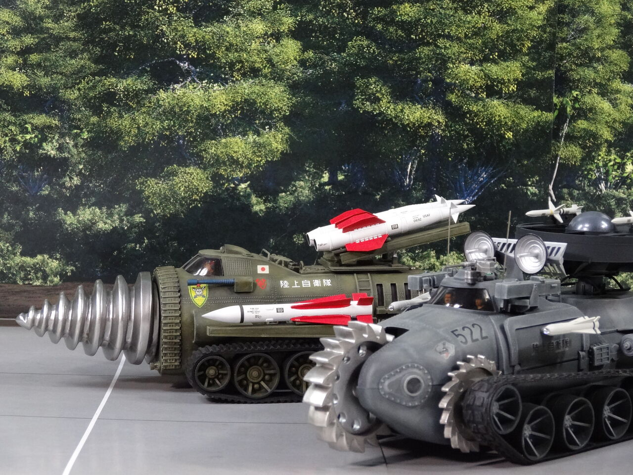 SF戦車 1／48モデル共演 : ミドリ科学商店～1960年代
