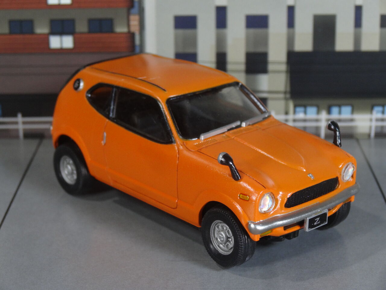 ホンダZ 1／32モデル製作記（まどか解説） : ミドリ科学商店