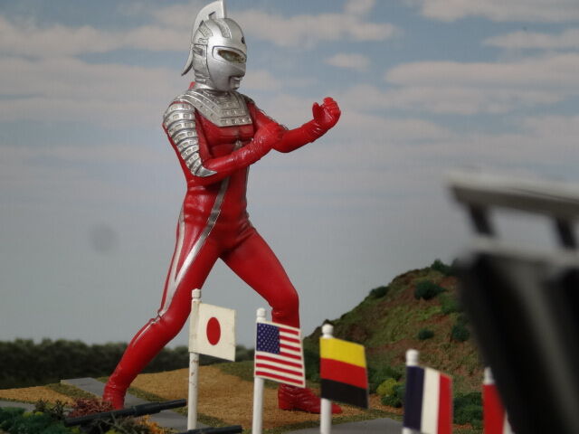 キングジョー～ウルトラセブン～ 30cmサイズ彩色済み完成品