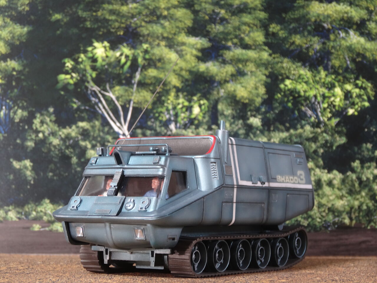 シャドーモービル3号車~謎の円盤UFO~ 1/48モデル製作記 シャドーモービル3号車~謎の円盤UFO~ 1/48モデル製作記