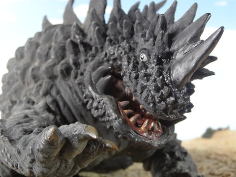 地底怪獣マグラ～怪獣無法地帯～ 30cmサイズ彩色済み完成品