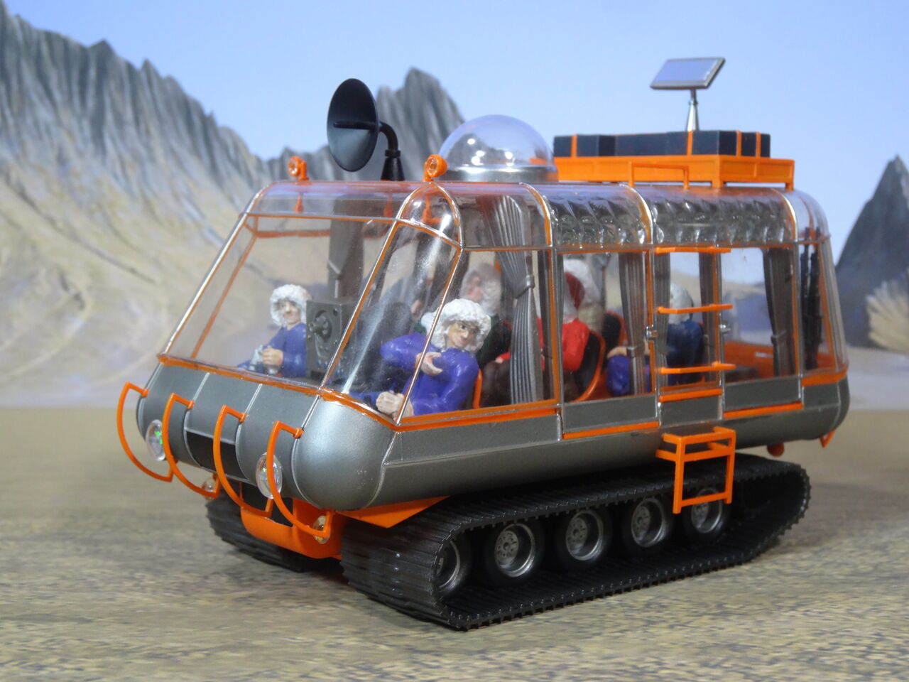 宇宙探検車チャリオット～Lost in Space～ 1／35モデル製作記 : ミドリ