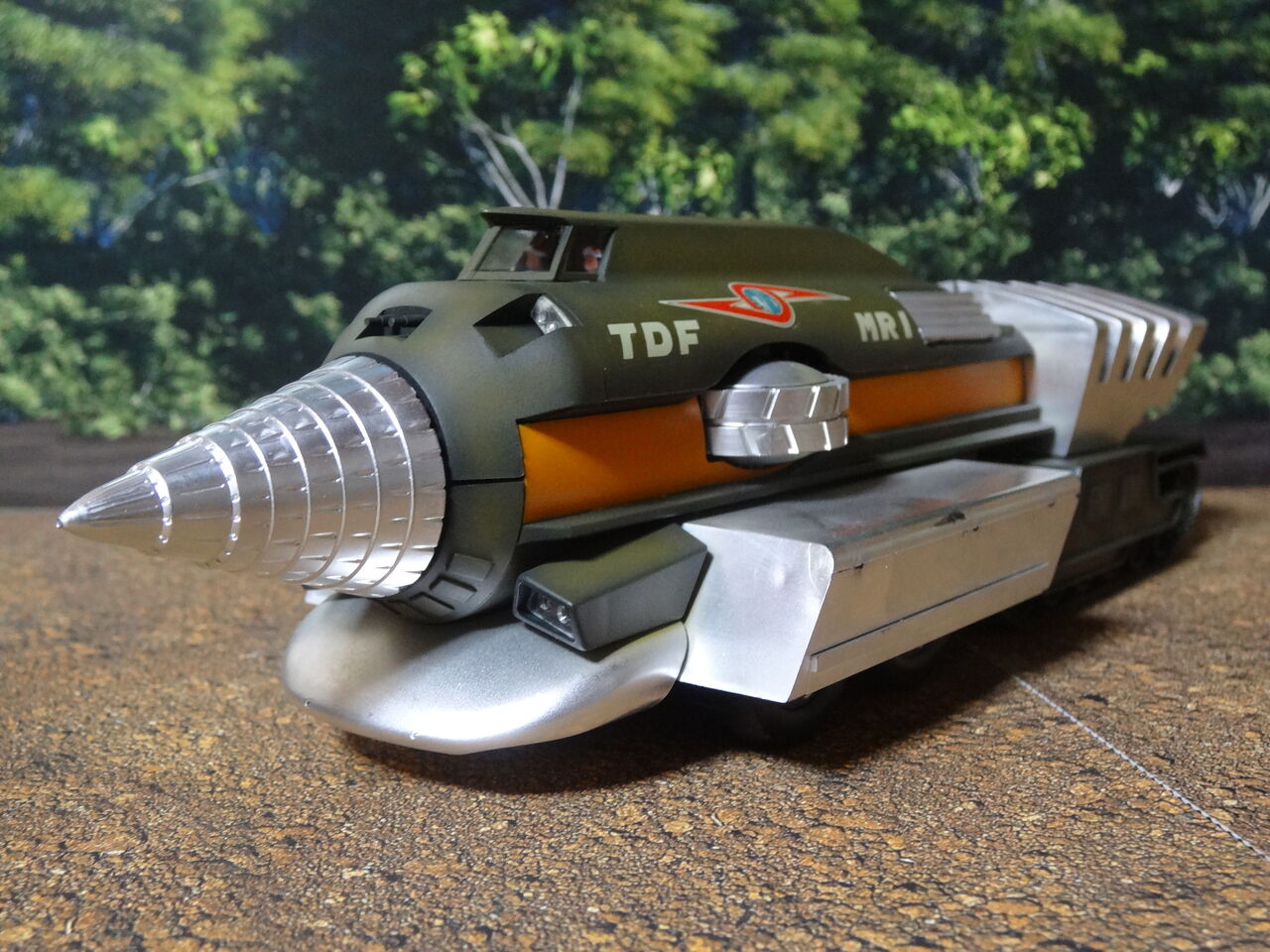 マグマライザー~ウルトラセブン~ 1/72モデル製作記 マグマライザー~ウルトラセブン~ 1/72モデル製作記