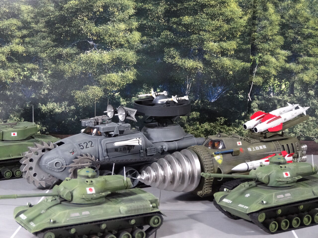 SF戦車 1／48モデル共演 : ミドリ科学商店～1960年代