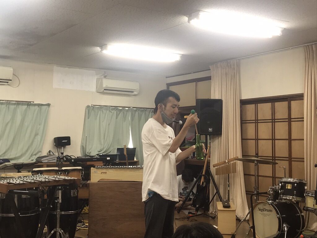 78E58680-B4D9-44BB-8E8E-FA79B3B18C23_1_105_c