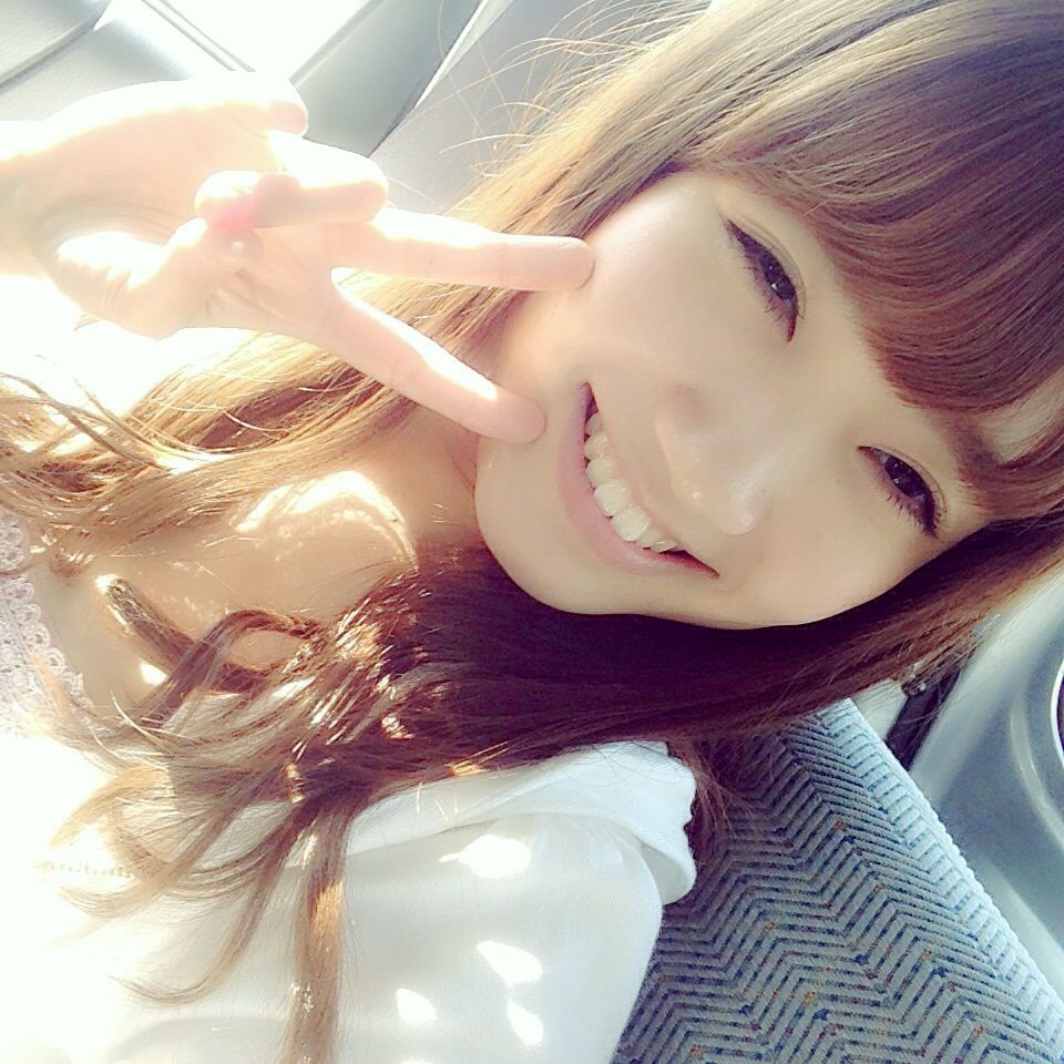 Akb48 加藤玲奈 れなっちの笑顔がカワイイ 画像 48gまとめjournal