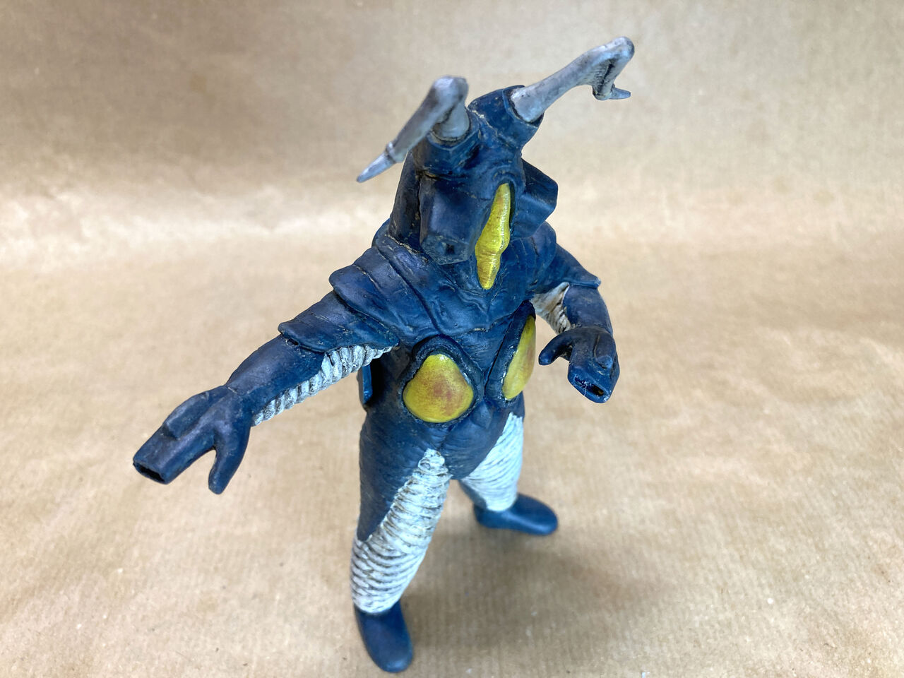 Amazon.co.jp: プラモデル The特撮Collection 1/350 宇宙恐竜