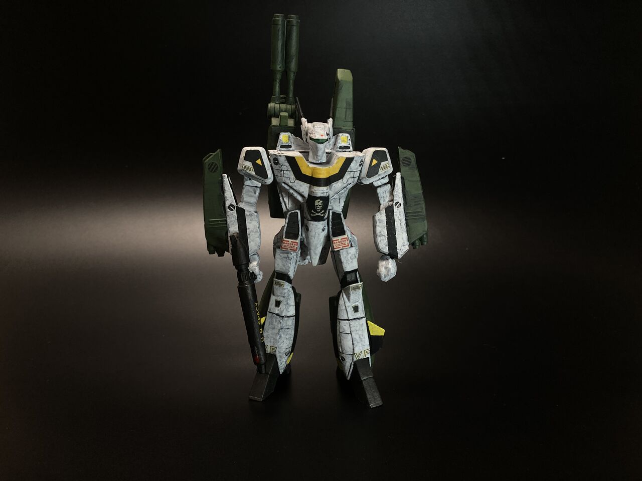 旧キット】超時空要塞マクロス 1/100 バトロイドバルキリー VF